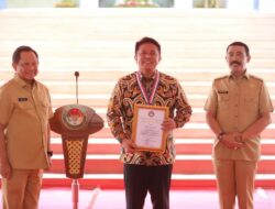 HD Raih Penghargaan Kartika Pamong Praja Madya dari IPDN