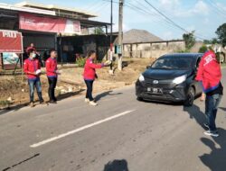 Diakhir Bulan Ramadhan DPC AWDI Pali Gelar Bagi Takjil