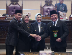 DPRD Prov. Sumsel Mendengarkan Penjelasan Gubernur Terhadap Raperda Perubahan APBD TA 2023