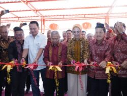 Ketua DPRD Sumsel dan Anggota DPRD Resmikan Gedung Tridharma Komda Sumsel di Kelenteng Kwa Ceng Bio Veteran