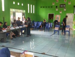 PPS Desa Lunas Jaya Gelar Simulasi Pemilihan dan Pemungutan Suara