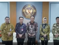 Ketua DPRD Prov Sumsel Bersama Gubernur Sumsel Bahas Kerjasama Dengan Anggota V BPK RI