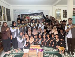 Bakti Sosial Intelkam Polda Sumsel, Berbagi Sembako dan Santunan untuk Anak Yatim